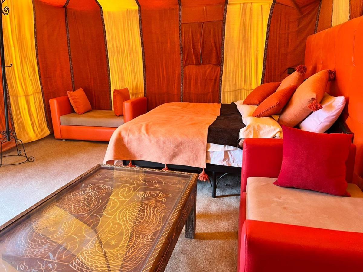 Akabar Luxury Desert Camp Мерзуга Экстерьер фото