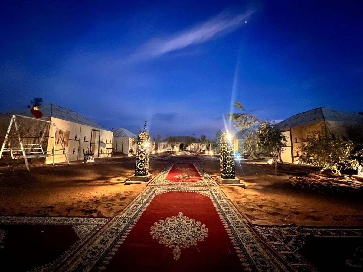 Akabar Luxury Desert Camp Мерзуга Экстерьер фото